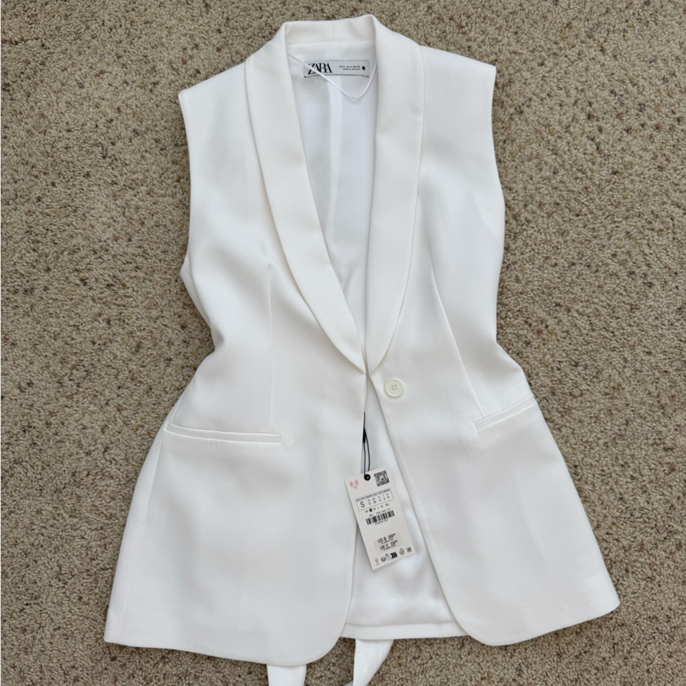 Zara tuxedo collar Sleeveless Vest